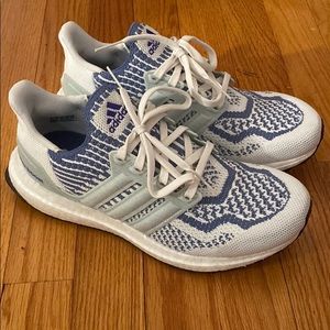 Adidas womens ultraboost size 6.5